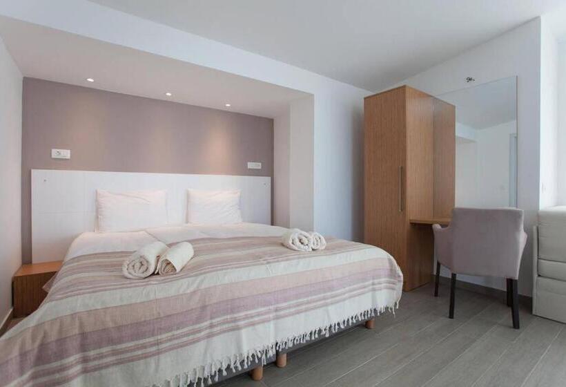 1 Bedroom Apartment Lake View, Villa Jordan