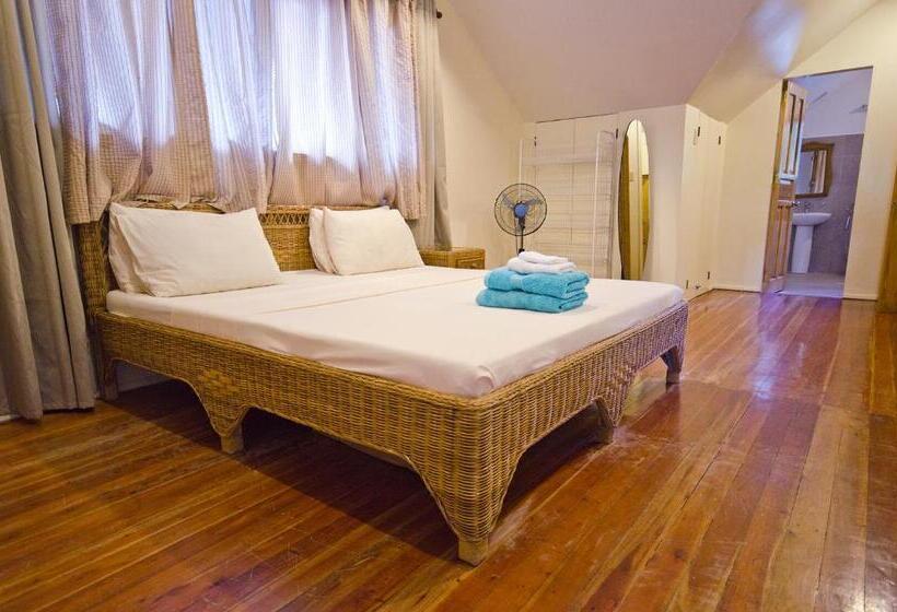 ویلای 2 خوابه, Mike's Dauin Dive Resort