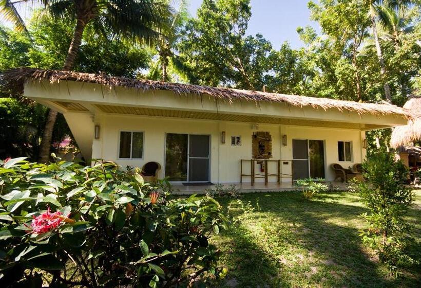 חדר סטנדרט לשלושה, Mike's Dauin Dive Resort