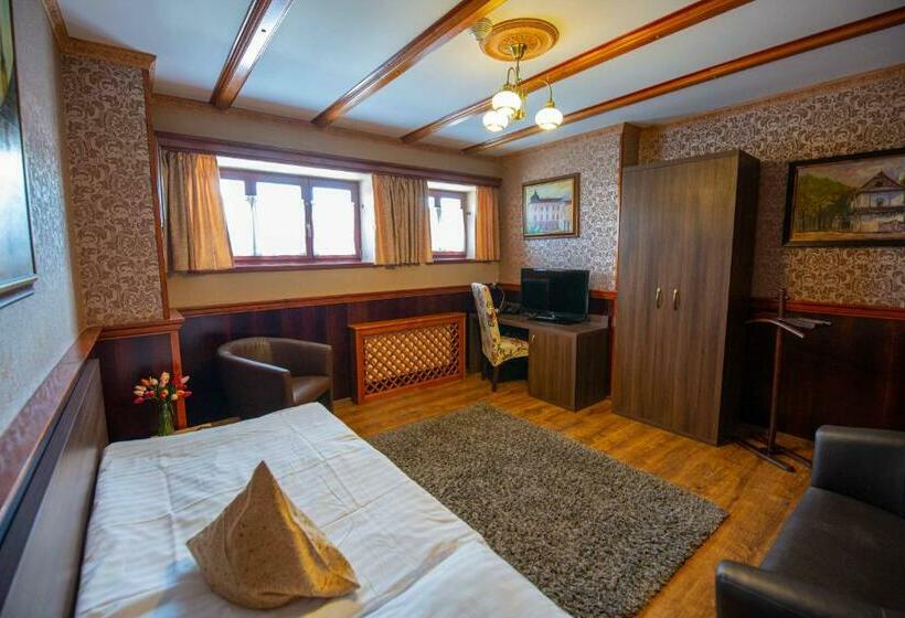 Номер Стандарт Индивидуальный, Kuria