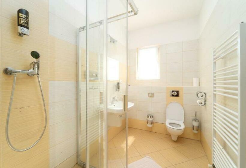 Апартаменты 1 Спальня, Penzion Josu