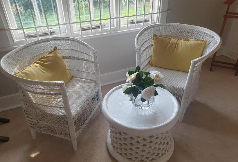 חדר דלוקס, 18 Pioneer Kloof