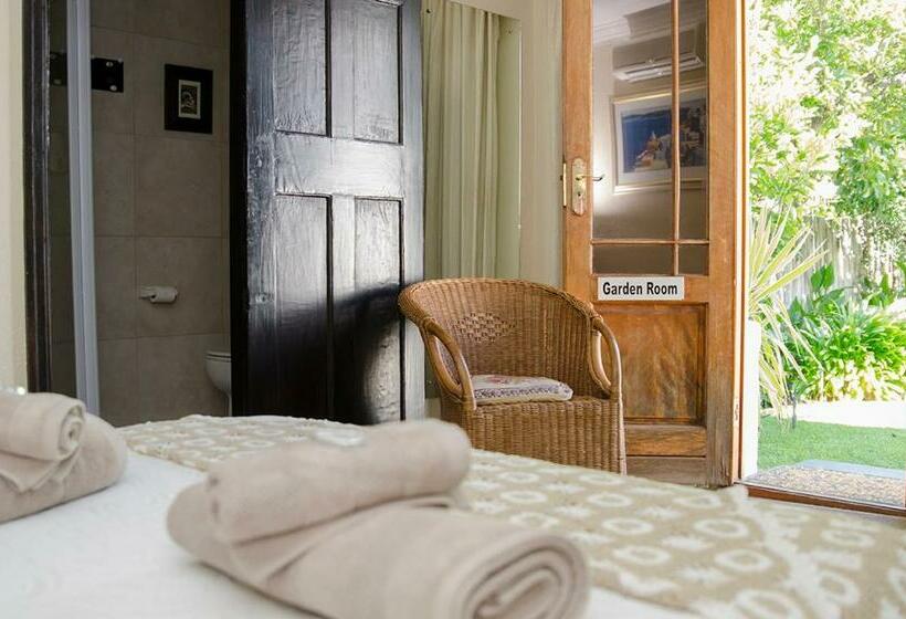 חדר דלוקס, Annies House