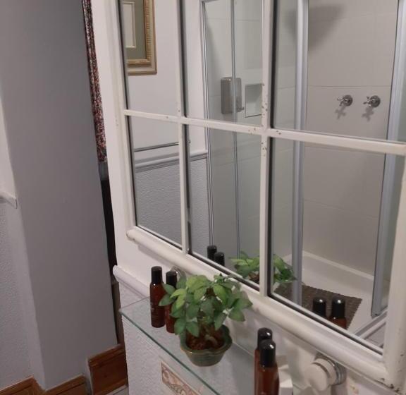 חדר סטנדרט, Annies House