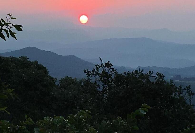 Хижина, Ashbourne Country Escape Hazyview