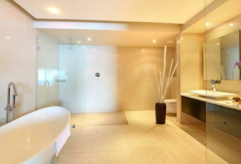 デラックスルーム, Azamare Guest House