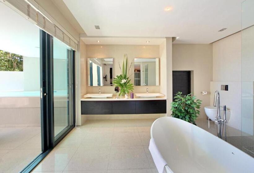 デラックススイート, Azamare Guest House