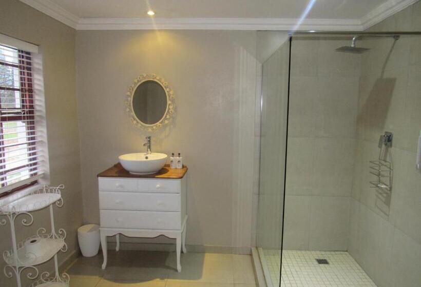 اتاق لوکس با تخت بزرگ, Happy Lands Farmstay