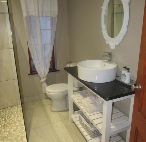 اتاق خانوادگی, Happy Lands Farmstay