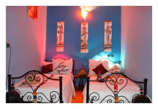 اتاق استاندارد, Karim Sahara