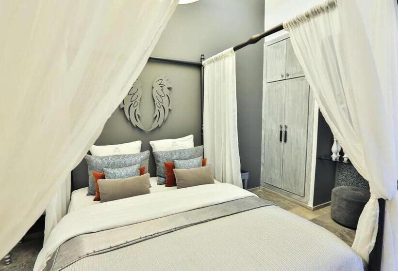 اتاق سوپریور, Riad Raoud Rayhane