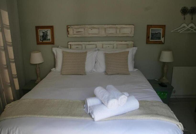 غرفة إقتصادية, The Garden Shed Guest House