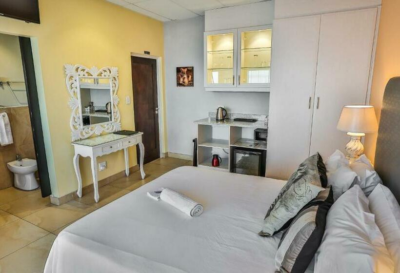 غرفة قياسية سرير ملكى, Zimbali View Eco Guesthouse