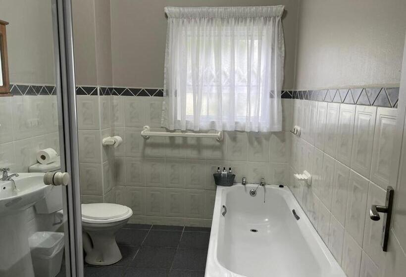 Студия Стандарт, Benri B&b & Selfcatering