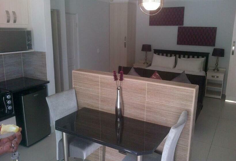 标准间, Bhotani On Bax