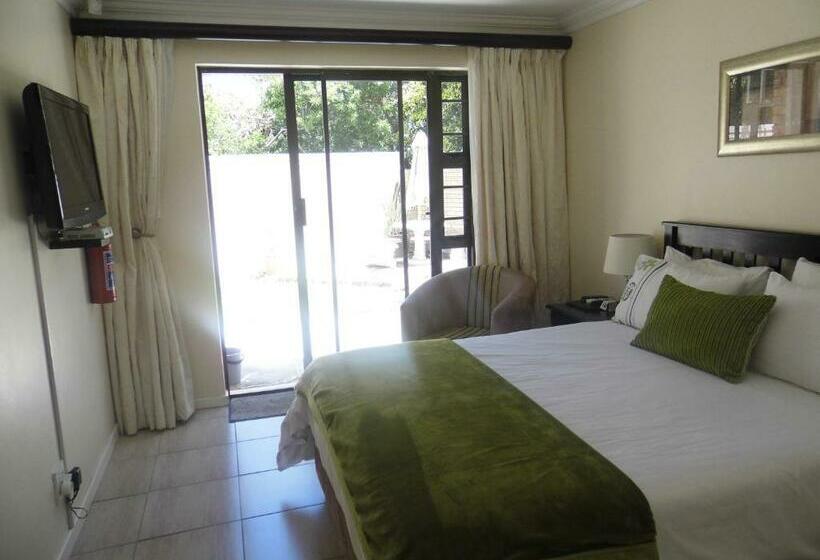 اتاق استاندارد, Bhotani On Bax