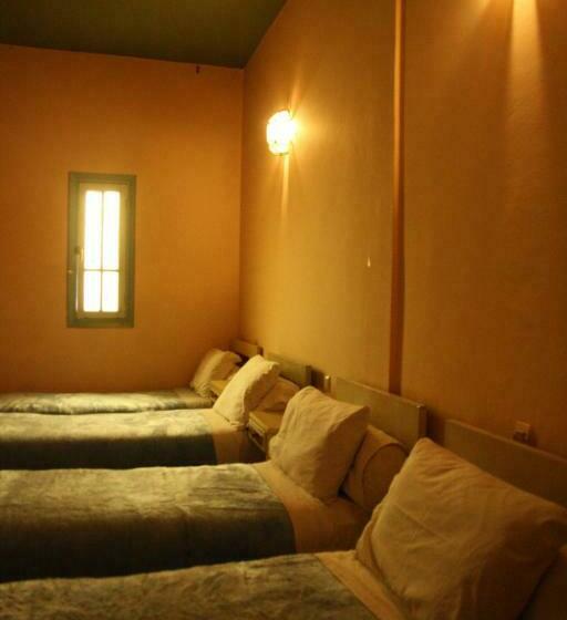 家庭间, Bab Sahara