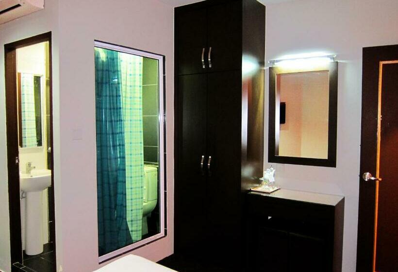 标准间, Oriental Inn