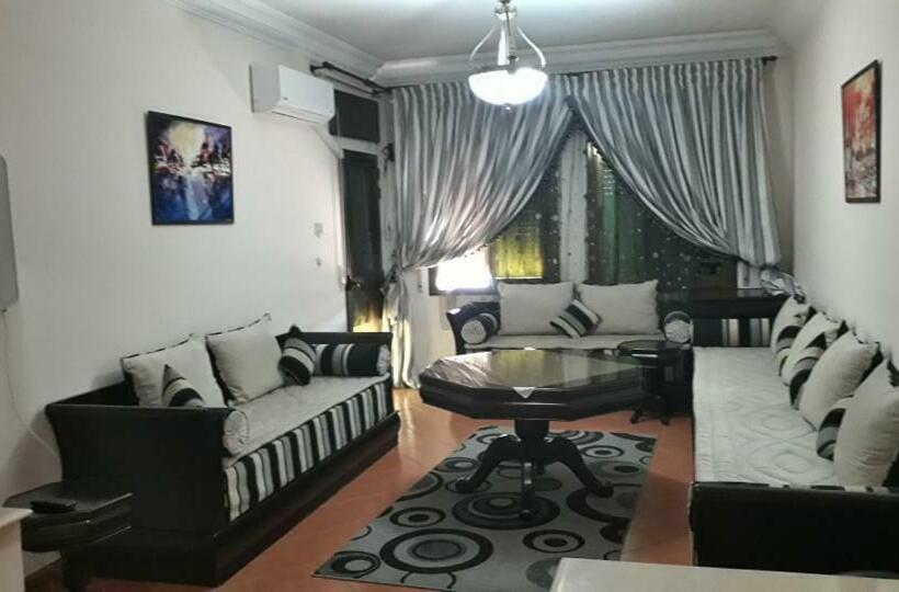 آپارتمان 2 خوابه, Sary S