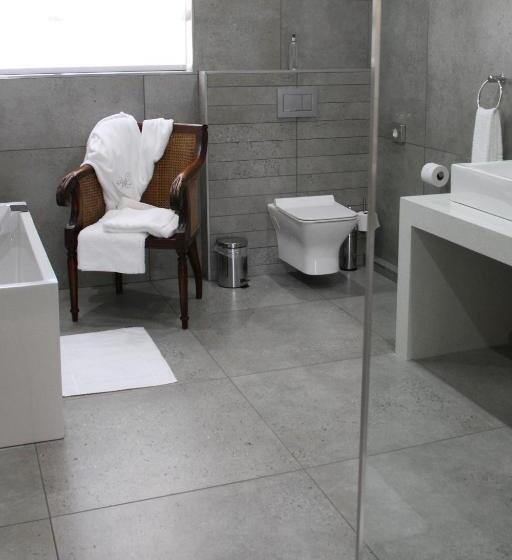 חדר אקזקיוטיב חדר קינג, Sheppard Boutique