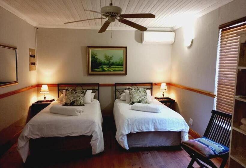 חדר משפחתי, Karoo Life B&b