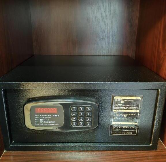 ファミリールーム, Prima