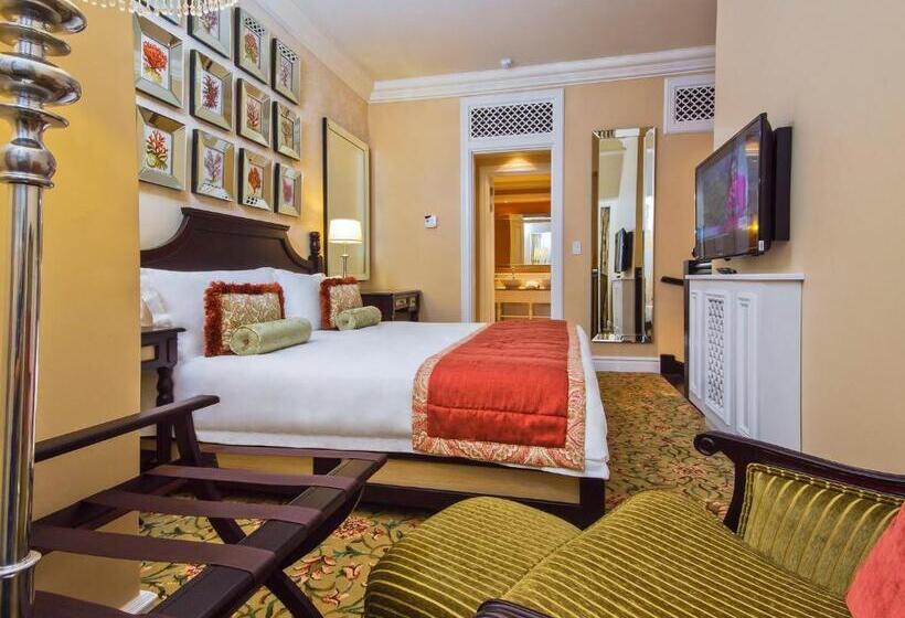 سوییت جونیور لوکس با چشمانداز دریا, The Boardwalk Hotel, Convention Centre & Spa