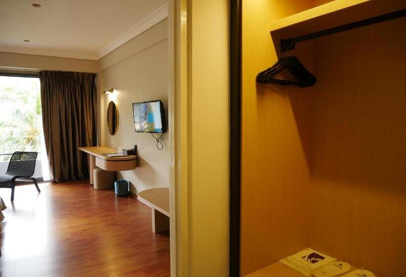 غرفة قياسية مطلّة علي البحر, Tunamaya Beach & Spa Resort – Desaru