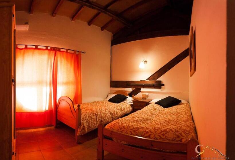 غرفة قياسية, Albergue De Espiel