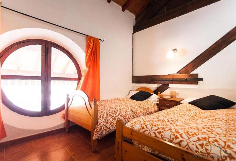 غرفة قياسية, Albergue De Espiel