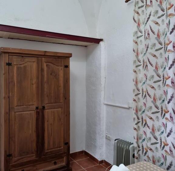 منزل غرفة نوم واحدة, Albergue De Espiel