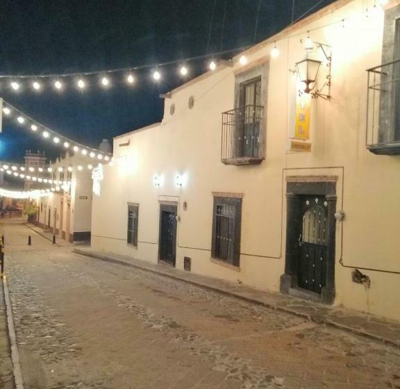 Cameră Standard 2 Paturi Duble, Chely