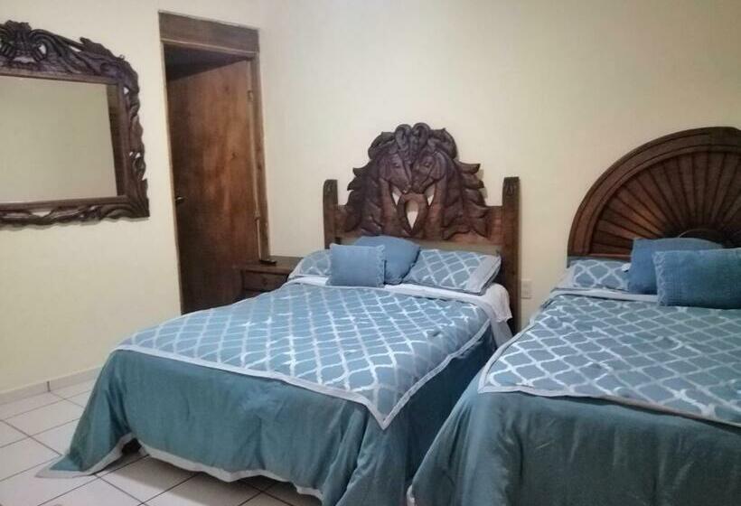 Cameră Standard 2 Paturi Duble, Chely