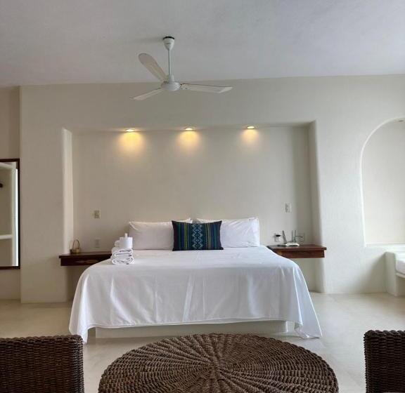 اتاق لوکس, Estrella De Mar