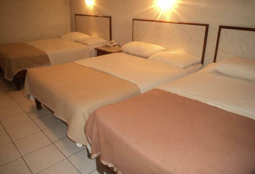 스탠다드 트리플 룸, Kuraica