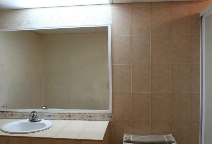 デラックスルーム, La Villa
