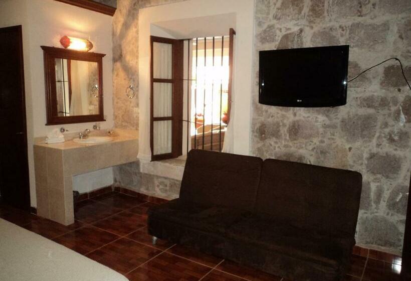 スタンダード4人部屋, Mansión Serrano