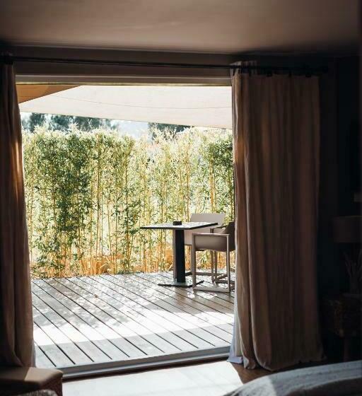 标准间, Mas Des Cigales