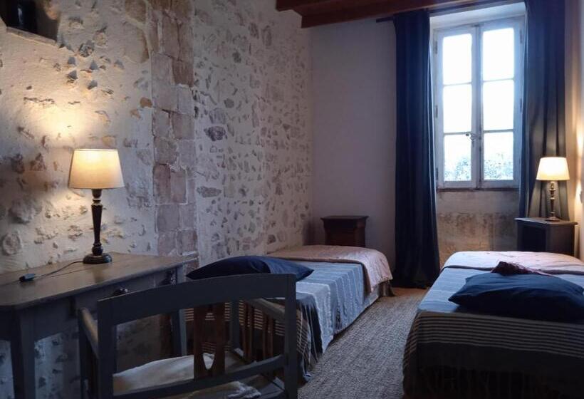 침실 3개 주택, Mas Des Artistes