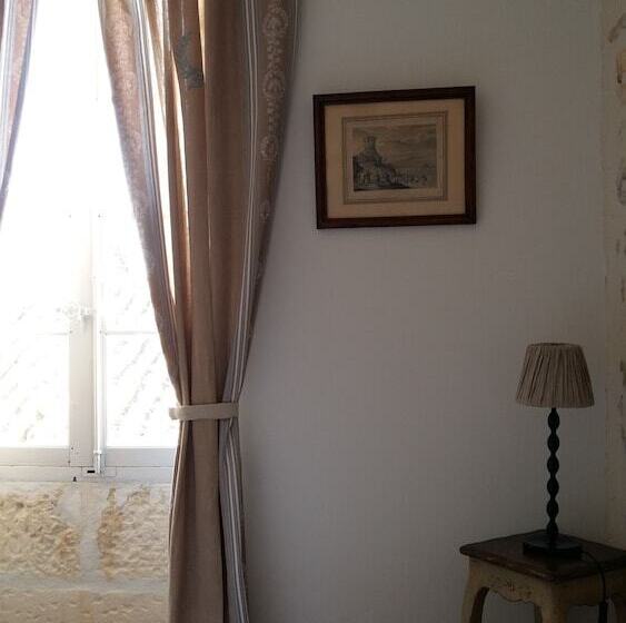 침실 3개 주택, Mas Des Artistes