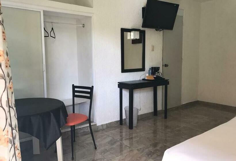 四人标准间, Posada Mercy