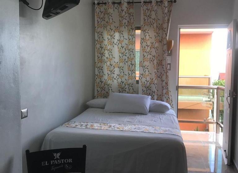 标准间, Posada Mercy