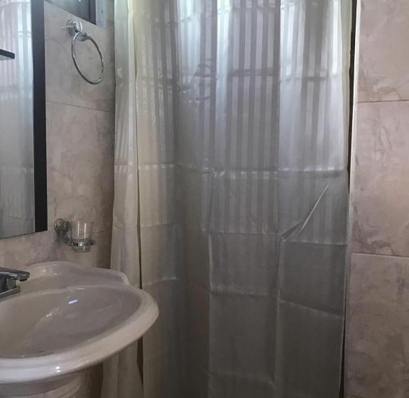 标准间, Posada Mercy