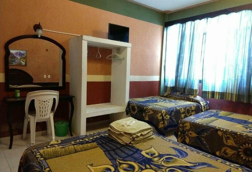 Perhehuone, Real Del Quijote A Sólo 50 Metros De La Playa