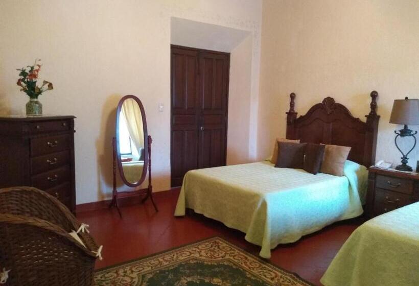 デラックスルーム, Spa Hacienda Real La Nogalera