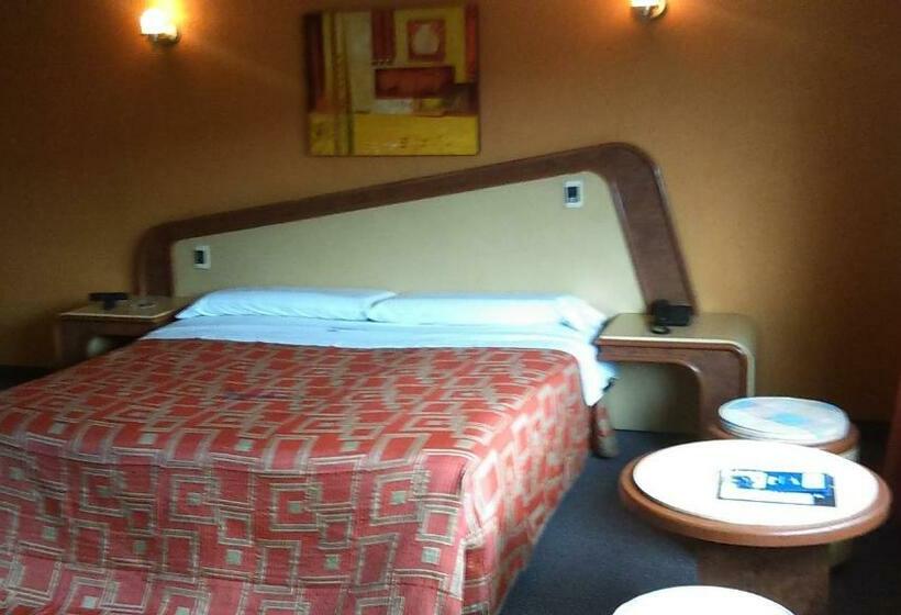 جناح سرير كينج, Aeropuerto