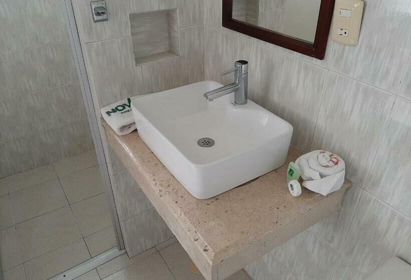 스탠다드 룸, Novotel De Poza Rica