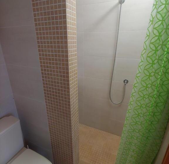 经济房, The Wave Baleal