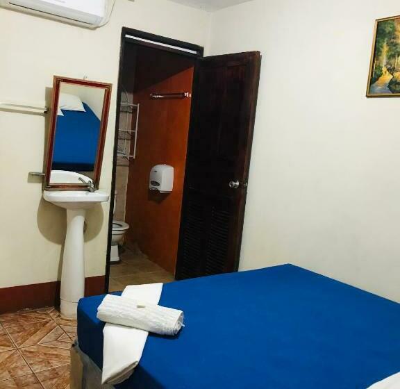 اتاق سوپریور, Hostal Brisas Y Olas