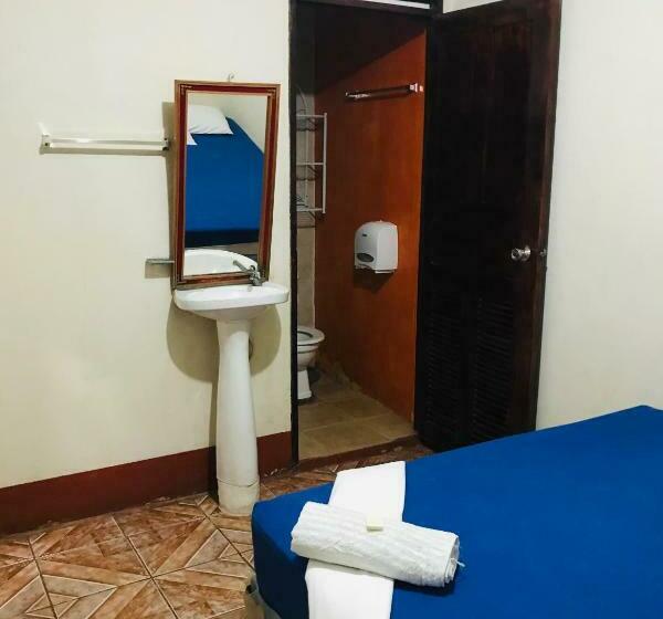 اتاق سوپریور, Hostal Brisas Y Olas